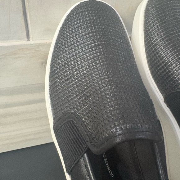 Women’s Clarks Layton Petal Slip-Ons - Picture 7 of 10